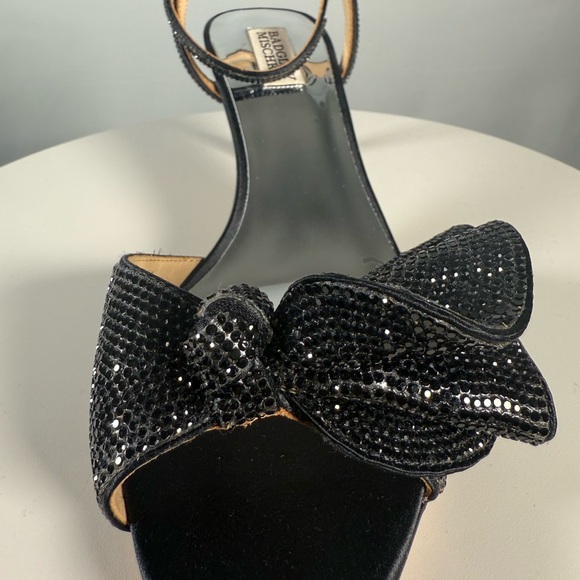 BADGLEY MISCHKA Size 6 Black Remi Statement Kitten Heel - Picture 2 of 9